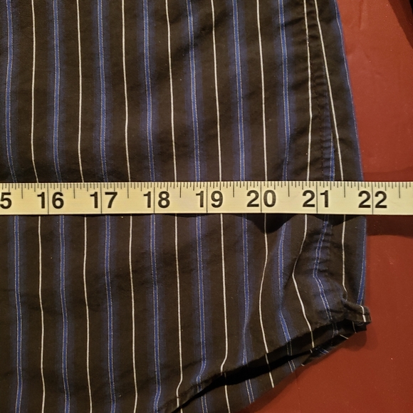 Apt 9 button down dress shirt - Picture 3 of 5